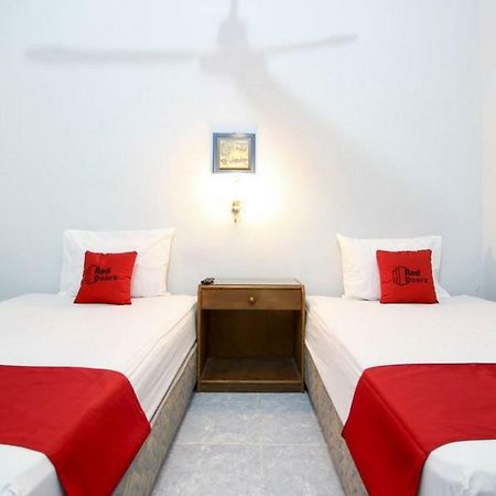 Reddoorz Syariah At Jalan Menteri Supeno Hotell Yogyakarta Exteriör bild